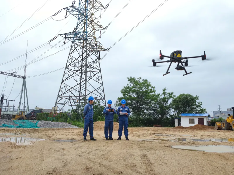 110千伏及以上電壓等級的輸電線路三維模型庫,編制無人機自動巡檢航線